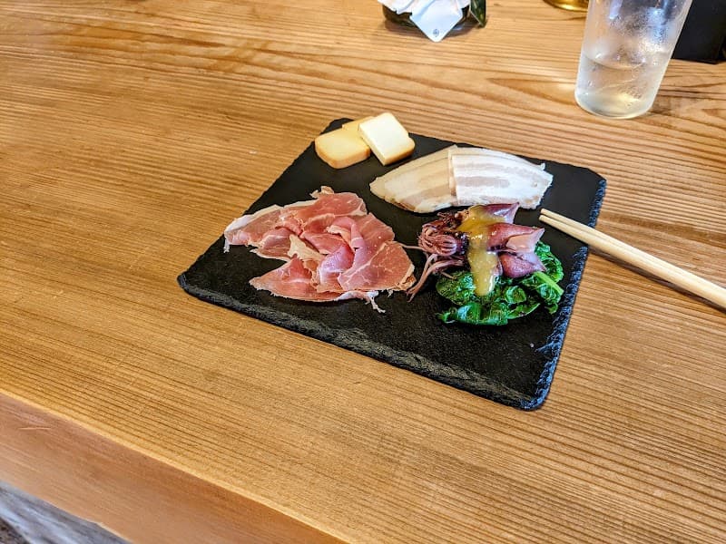 Bar山鳥の店内・料理の写真 2枚目