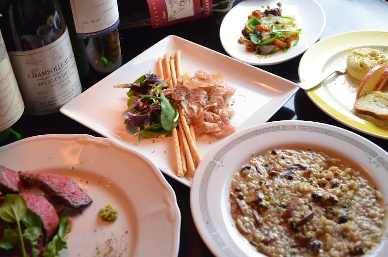 ワインと料理 セラヴィの店内・料理の写真 2枚目