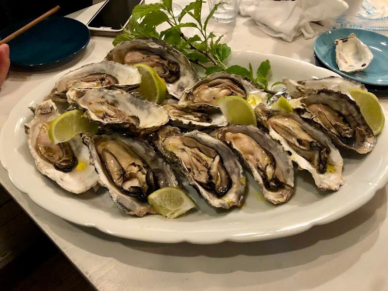 French Bar St.Pierre【フレンチバル サン・ピエール】の店内・料理の写真 3枚目