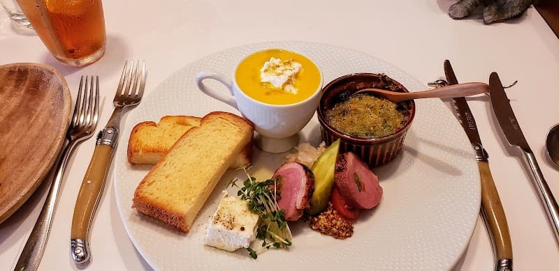 ビストロ・ル・ブルジョンの店内・料理の写真 2枚目