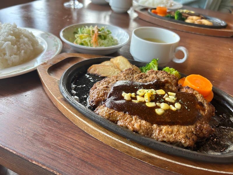 秋田市雄和観光交流館ヴィラ・フローラの店内・料理の写真 2枚目