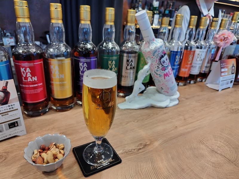 お酒の美術館 JR奈良駅前店/BAR LIQUOR MUSEUM NARAの店内・料理の写真 3枚目