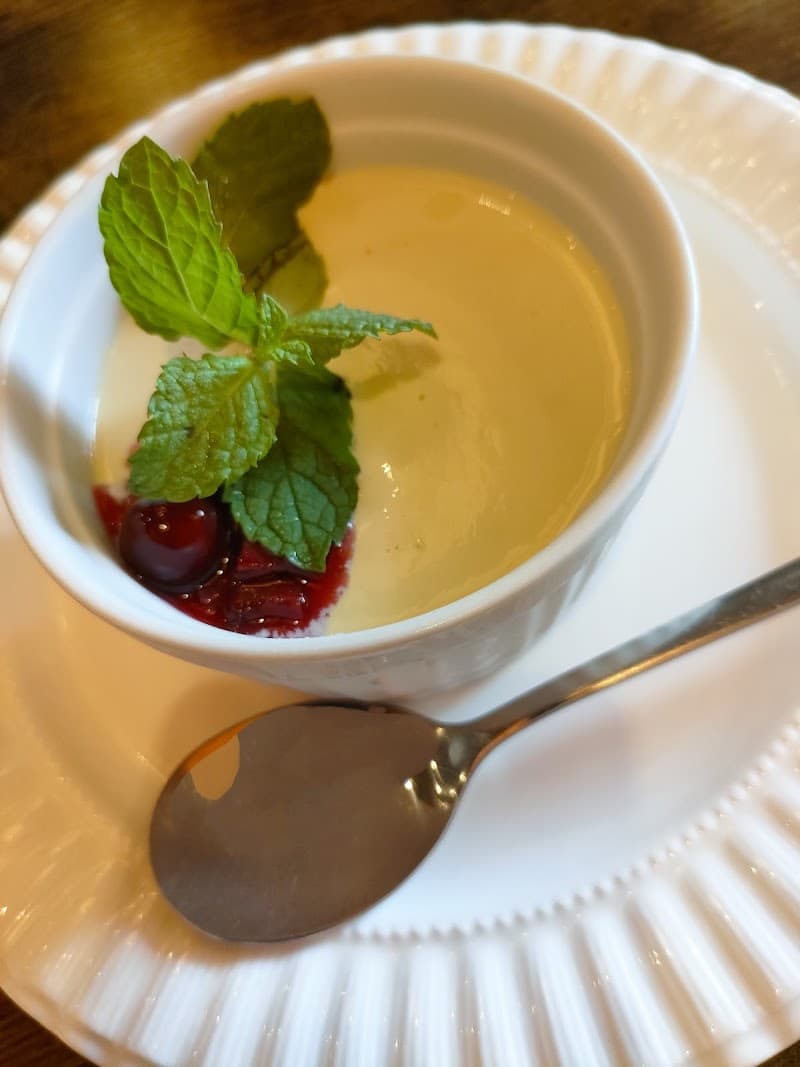 タイ料理×イタリアン ビオレゴの店内・料理の写真 3枚目