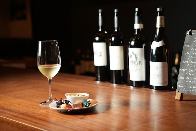 Wine Bar GOLD ワインバー ゴールドの店内・料理の写真 3枚目