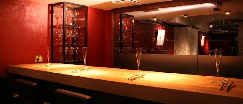Wine Bar Bâtonnage ワインバー バトナージュ