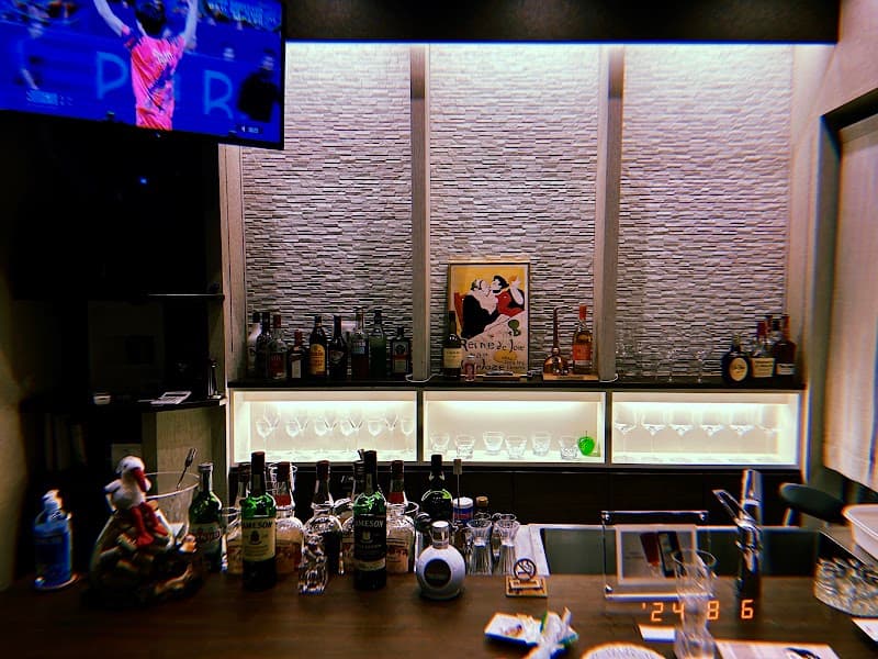 PETIT BAR DRAGÉEの店内・料理の写真 3枚目