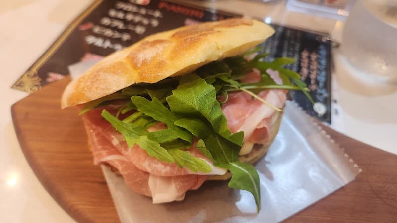 エノパニーノ イケブクロの店内・料理の写真 3枚目