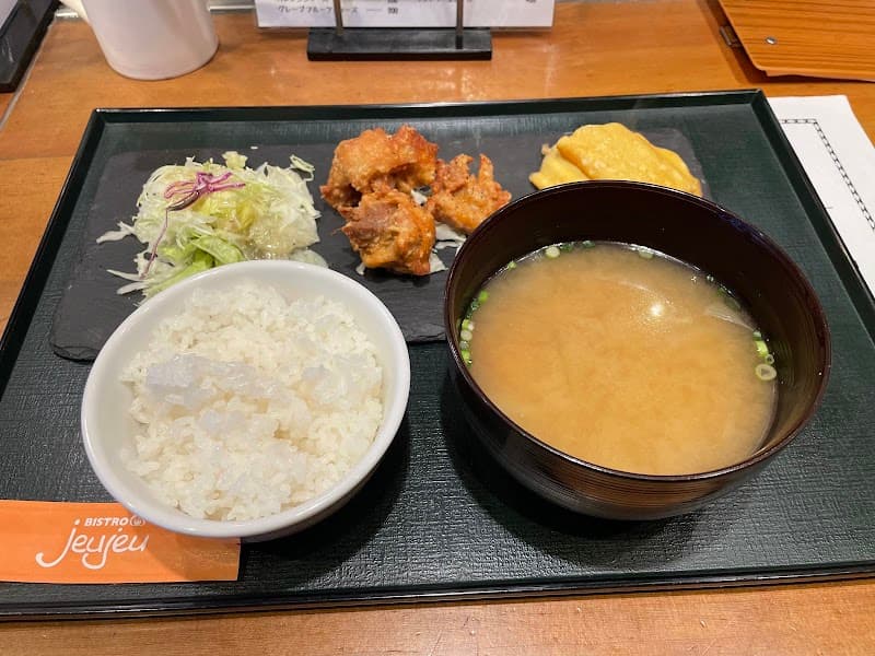 ビストロjeujeu 銀座コリドー店の店内・料理の写真 3枚目