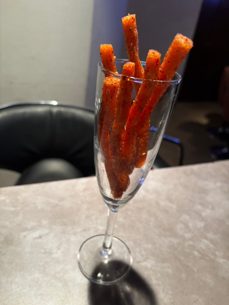 健軍 BAR 135 -遅くまで開いてるバー-の店内・料理の写真 2枚目