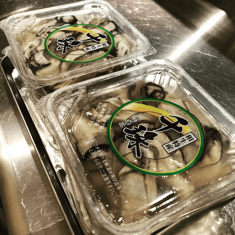 Vin Sauvage (ｳﾞｧﾝ･ｿｳﾞｧｰｼﾞｭ)の店内・料理の写真 2枚目