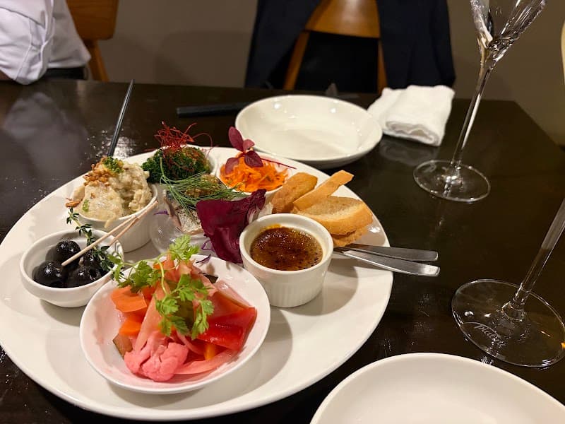 イタリアンダイニング&ワインバル チェポストの店内・料理の写真 3枚目