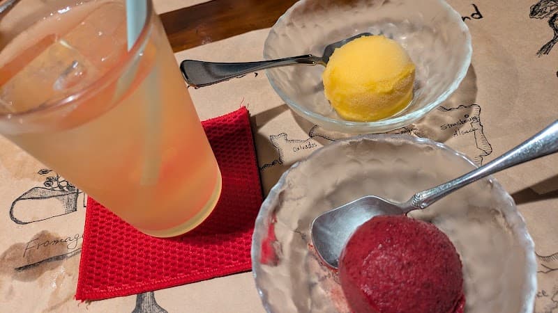 ケルンよしもとの店内・料理の写真 2枚目