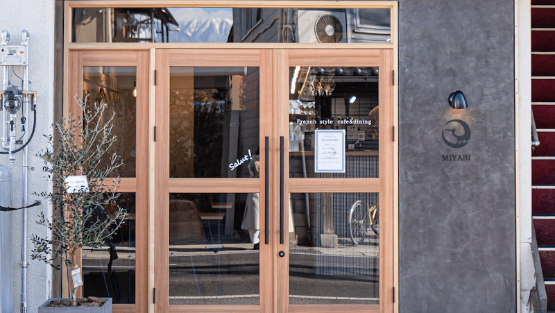 MIYABI café&dining