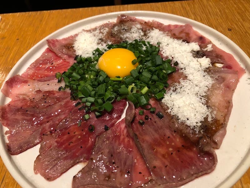 炭火ビストロ ゴーバル 神保町店の店内・料理の写真 3枚目