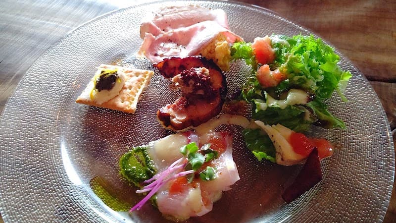 オステリア・エ・バール・リカド Osteria e Bar RecaDの店内・料理の写真 2枚目
