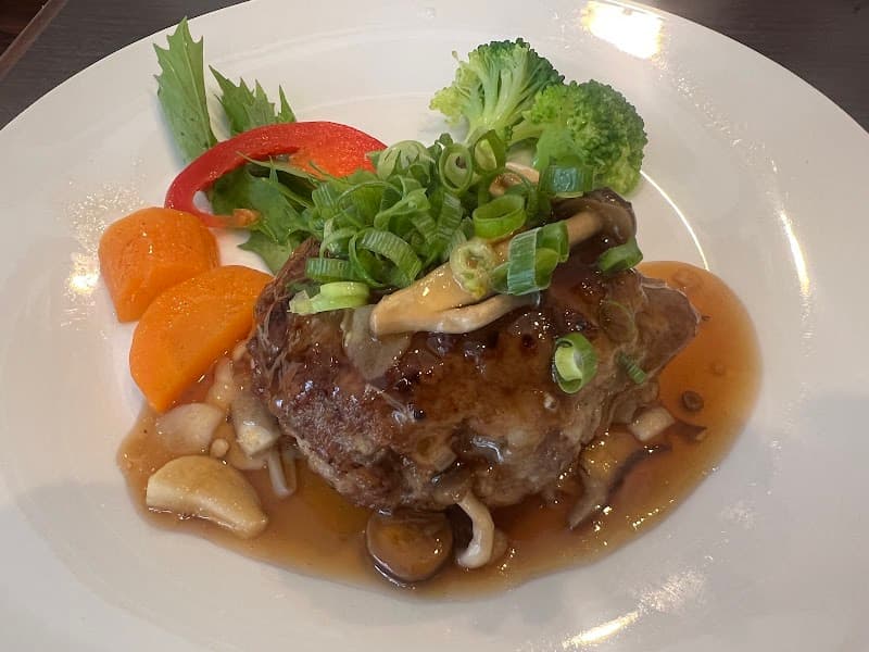 元町キッチンnobuの店内・料理の写真 3枚目