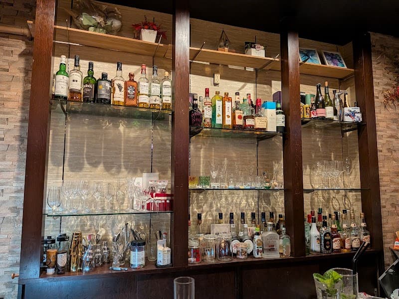 Bar cots