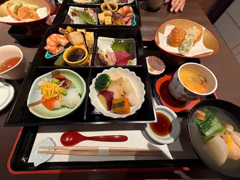 和ビストロ 花乃いろの店内・料理の写真 3枚目