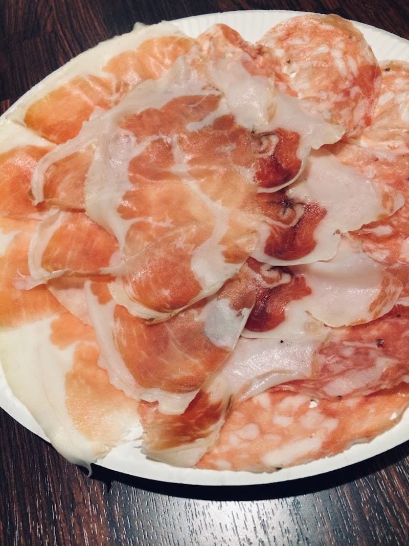 ワインと燗酒 Ombraの店内・料理の写真 2枚目