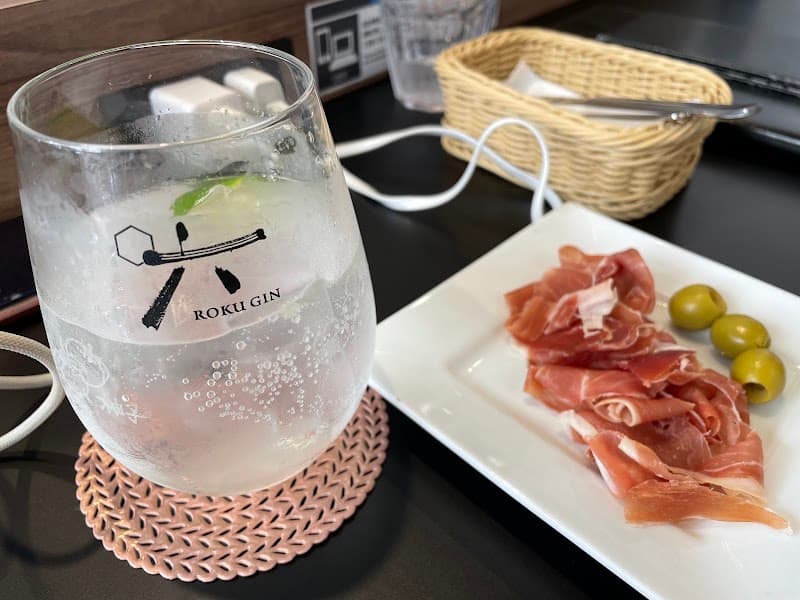 T-STYLE BARの店内・料理の写真 2枚目
