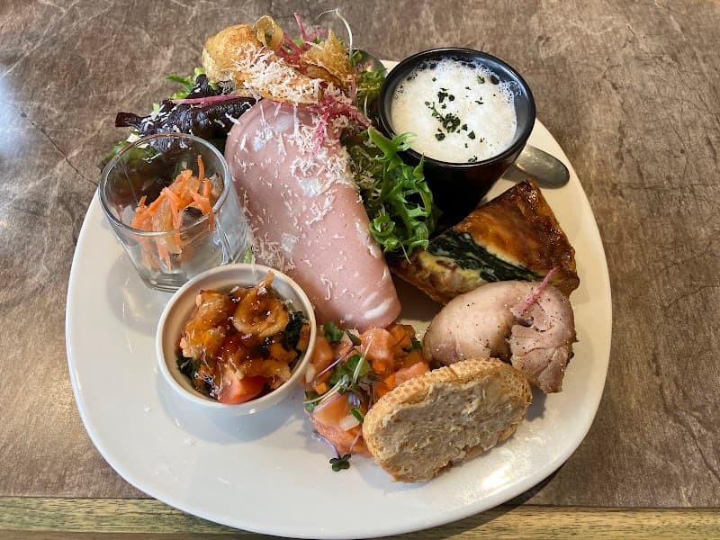 Bistro Le Bourgeonの店内・料理の写真 3枚目
