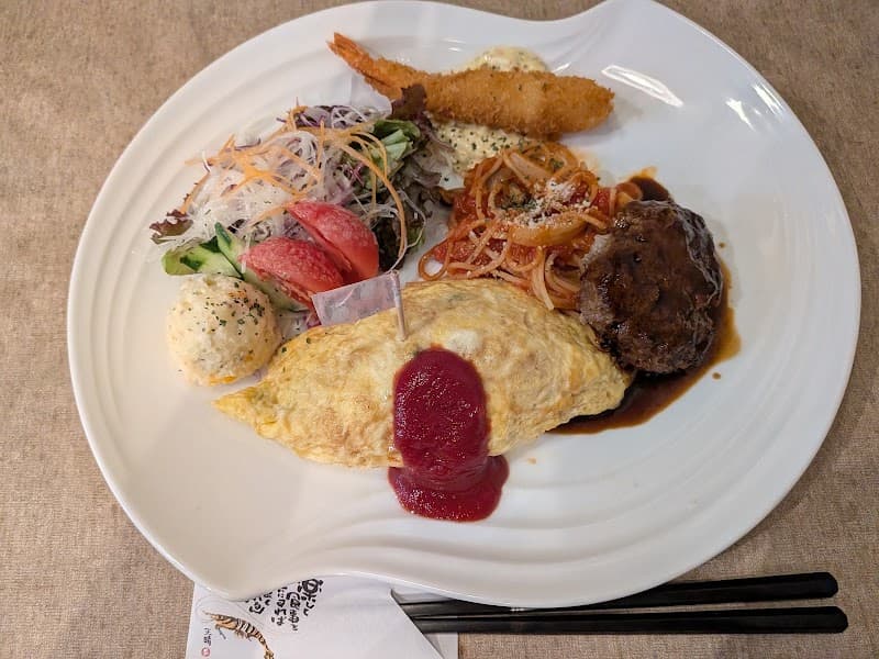 ダイニングバークロネコの店内・料理の写真 3枚目