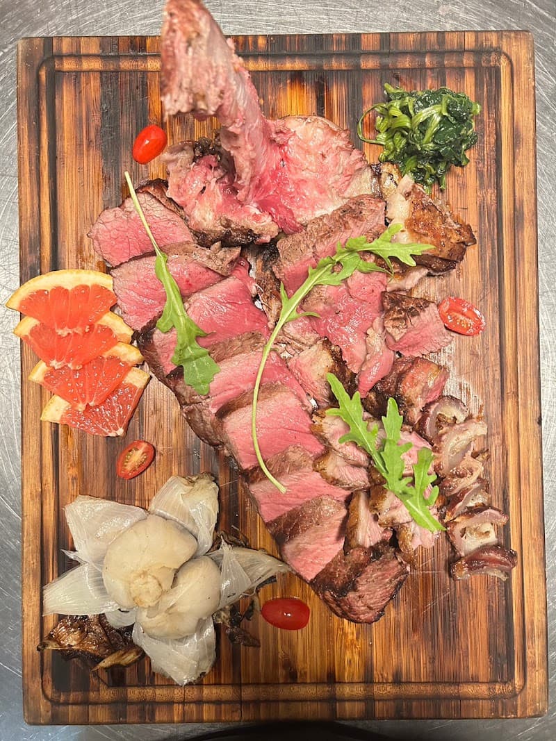 Bisteccheria Destinoの店内・料理の写真 2枚目