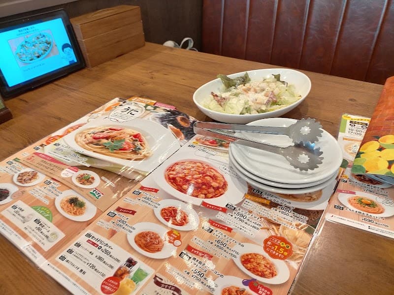 オリーブの丘 佐野田島店の店内・料理の写真 3枚目