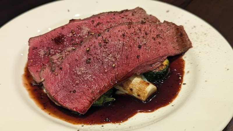 洋食とフランス料理BITOKESの店内・料理の写真 3枚目