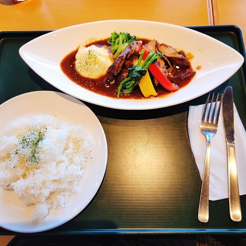 レストラン＆ワインバー回の店内・料理の写真 2枚目