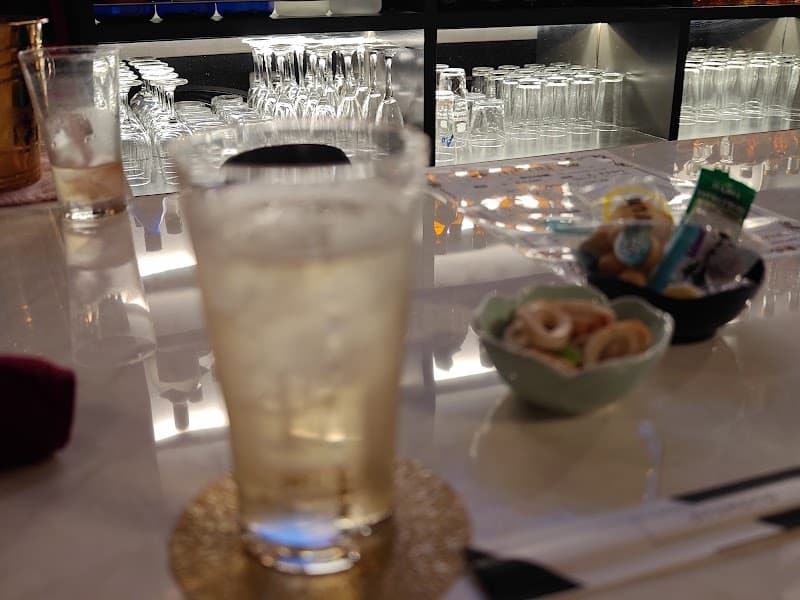 snack unjour.（ｽﾅｯｸ ｱﾝｼﾞｭｰﾙ）の店内・料理の写真 3枚目