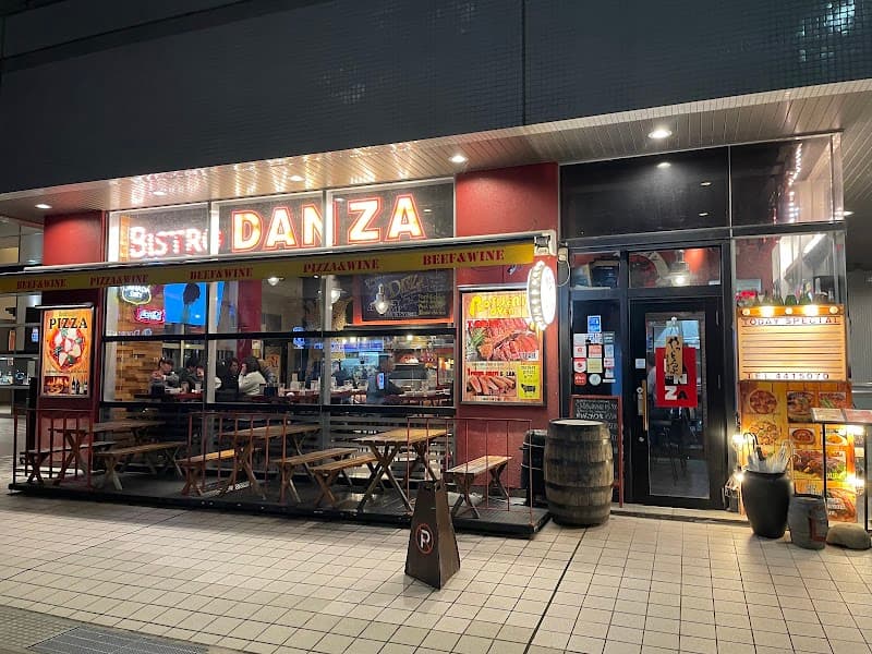 ビストロ ダンザ （Bistro DANZA）の店内・料理の写真 3枚目