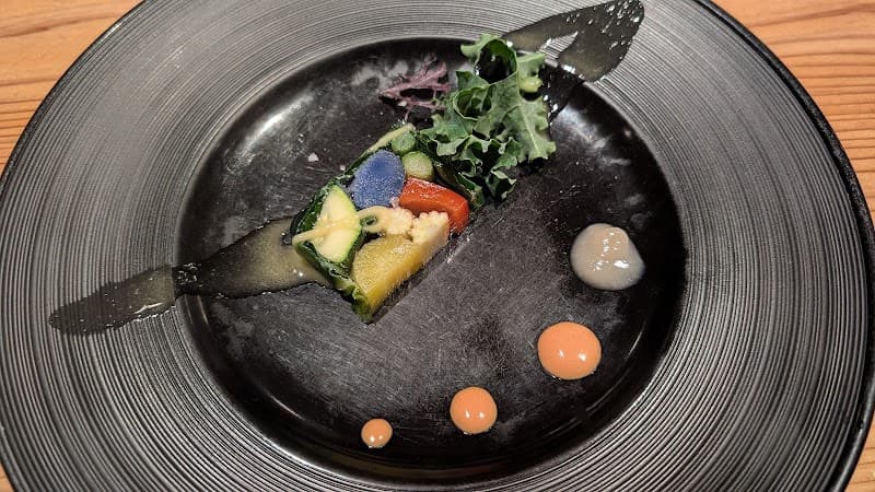 ビストロ お野菜と.の店内・料理の写真 3枚目