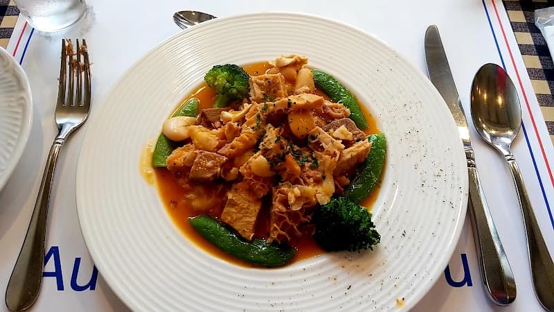 オ・コションブルーの店内・料理の写真 2枚目