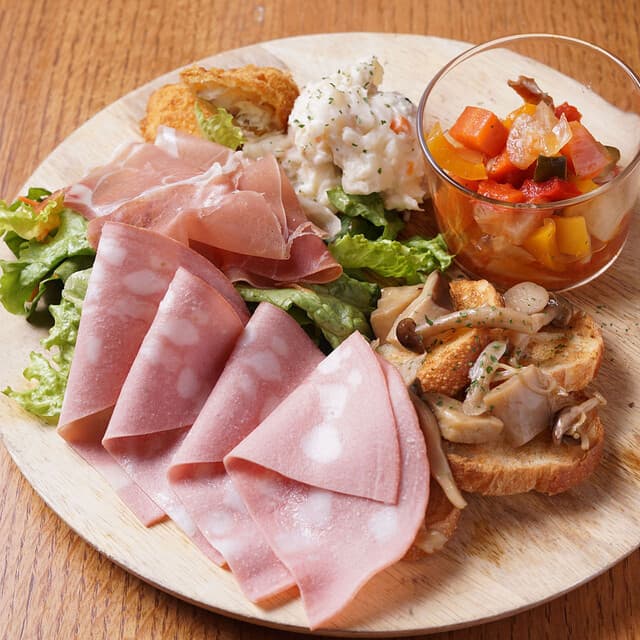 イタリアン＆ビストロ 荏原町 BISTRONの店内・料理の写真 3枚目