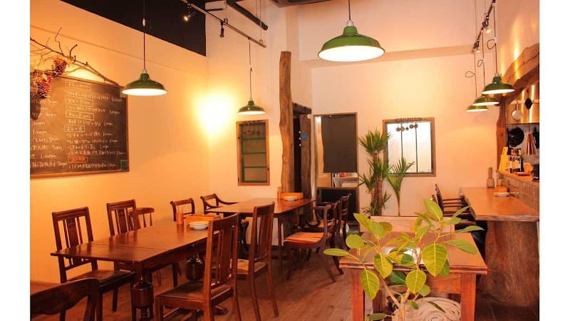wine no izakaya BoisVert（ボワヴェール）の店内・料理の写真 1枚目