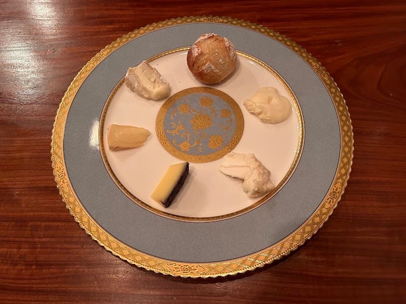 WINE BAR THE GATEの店内・料理の写真 2枚目