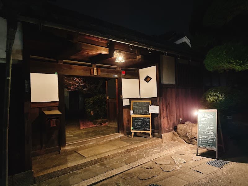 古民家BAR Viastaの店内・料理の写真 3枚目