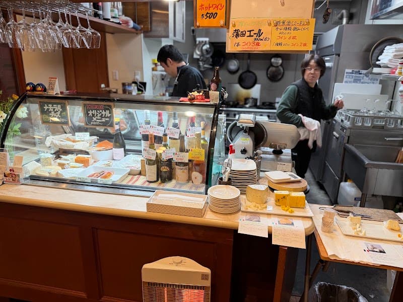 ワインショップ一力商店 蒲田【ワインラボ 世界各国約500種類】の店内・料理の写真 3枚目