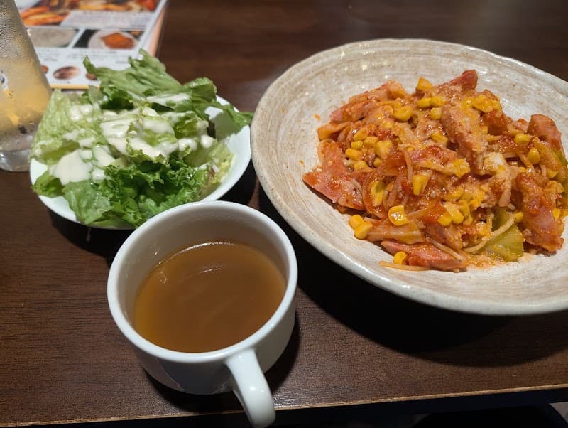 イタリアン×スパニッシュ ビストロ・バンディードの店内・料理の写真 3枚目