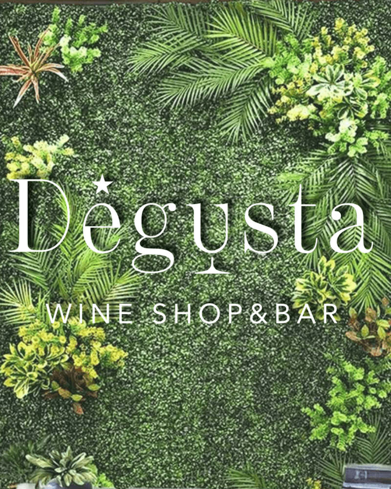 Wine Shop&Bar Degustaの店内・料理の写真 2枚目