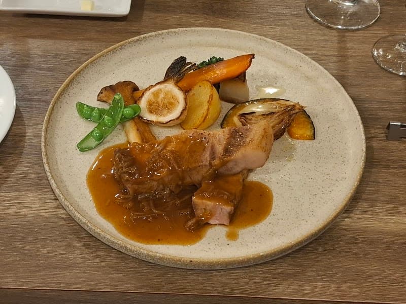 エスプリ シュロスの店内・料理の写真 3枚目