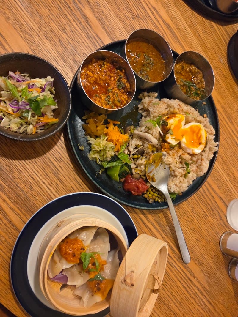 sima スパイスカレーの店内・料理の写真 3枚目