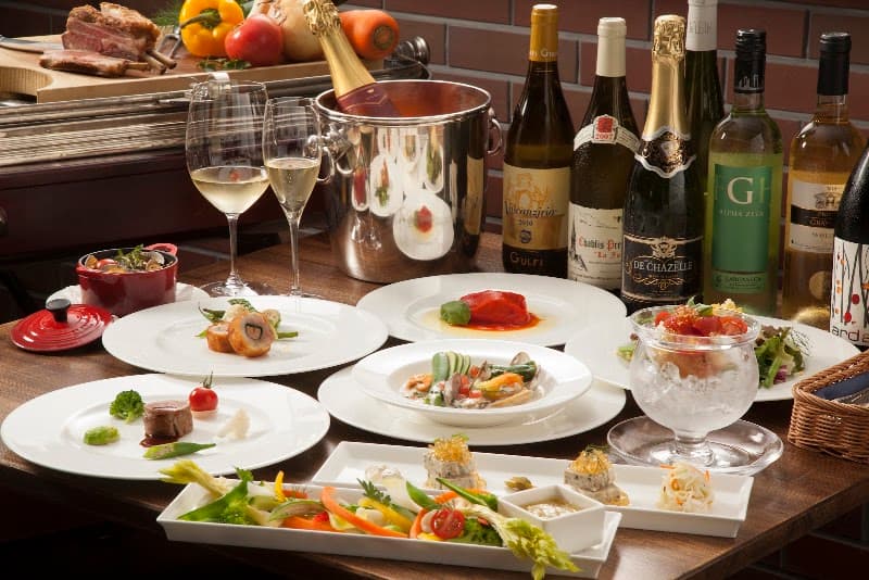 グリル洋定食とみんなのワイン食堂Seiji | Bar SEIJI（バー セイジ）の店内・料理の写真 2枚目
