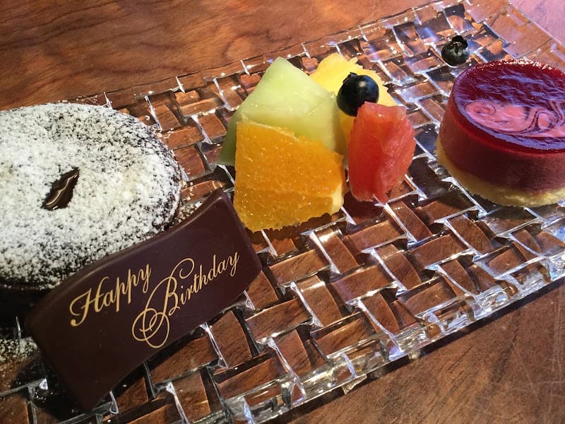 wine bar Cave de TAMURAの店内・料理の写真 2枚目