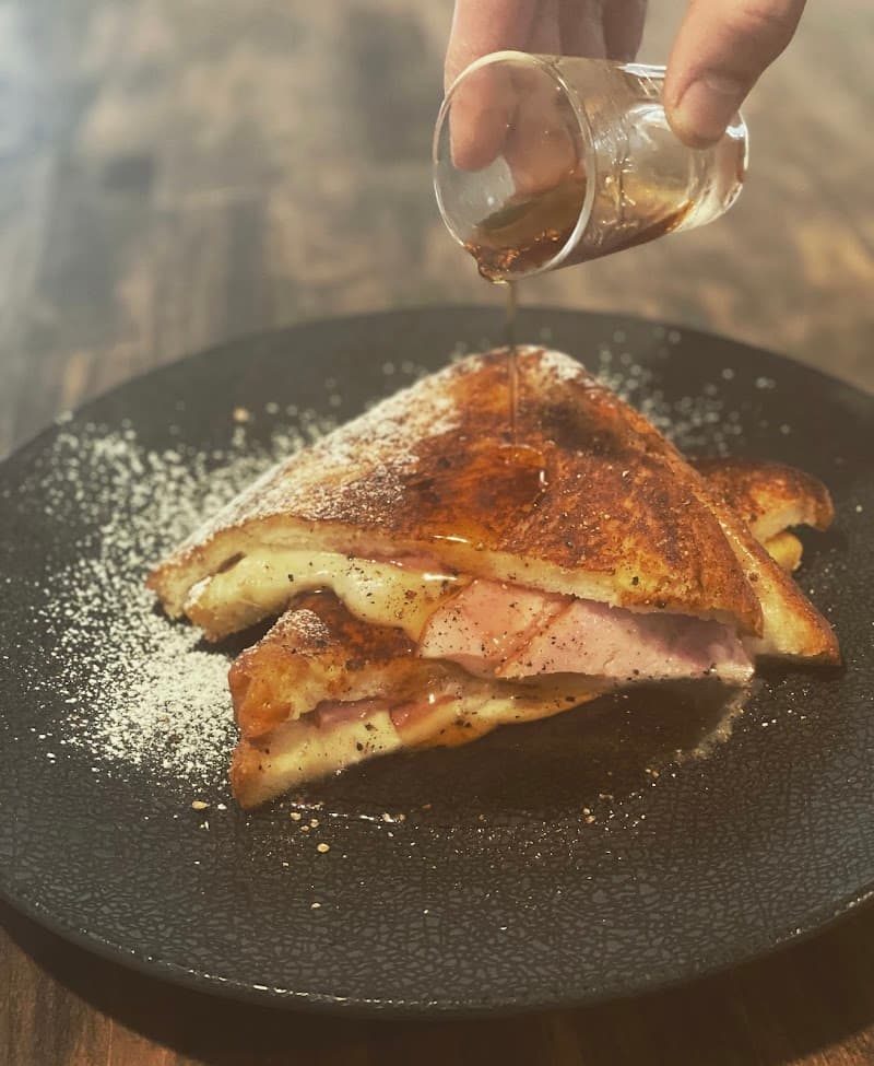 CAFE & RESTAURANT ZU-THONESの店内・料理の写真 2枚目