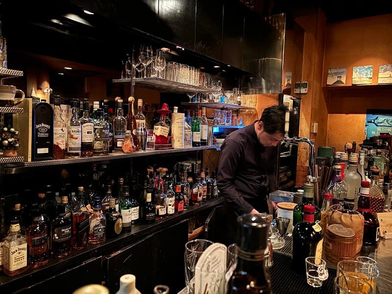 BAR CAVE