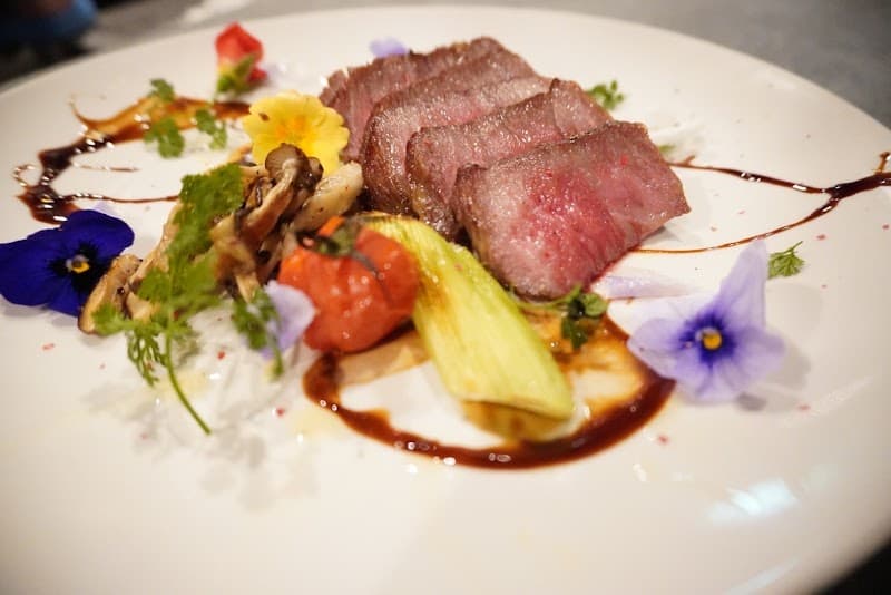 Dining Bar R's Garden アールズガーデンの店内・料理の写真 2枚目