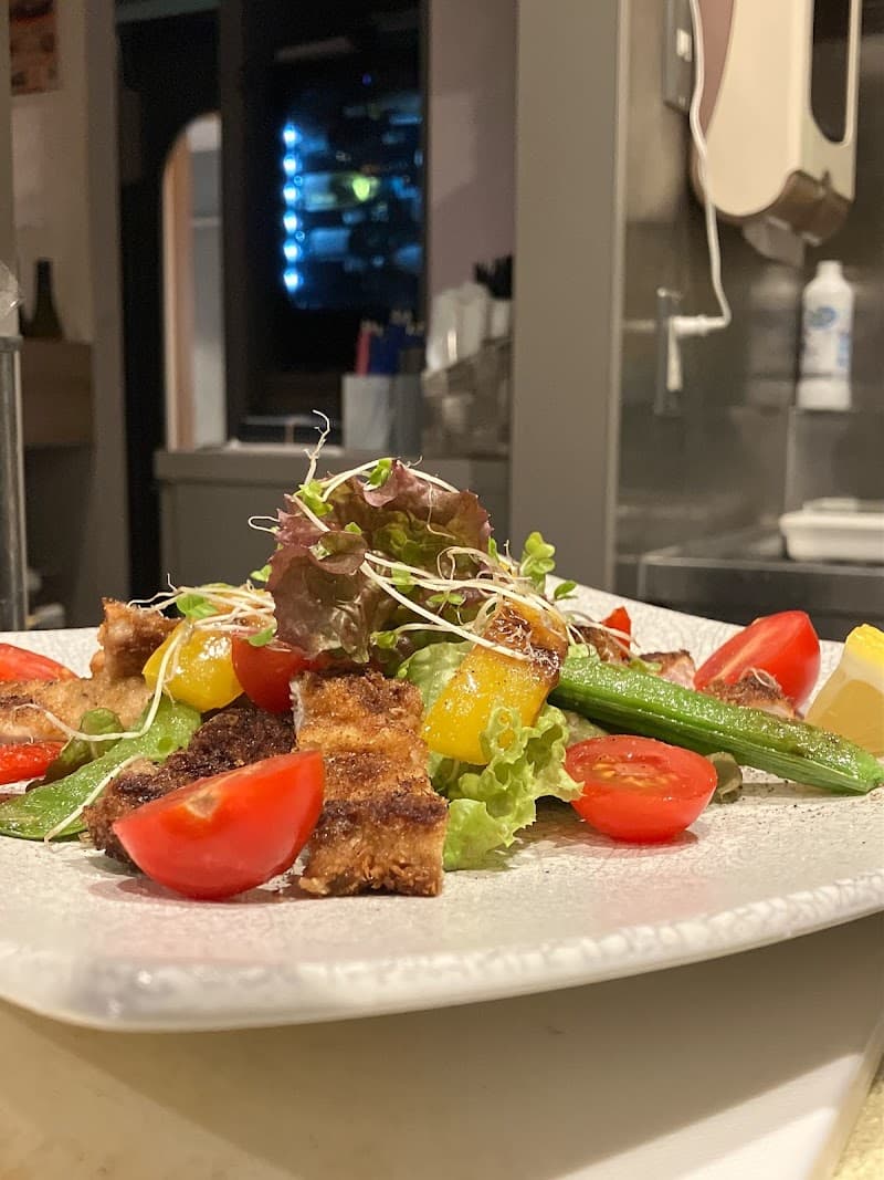 Neo Bistro 楽道（タノミチ）の店内・料理の写真 3枚目
