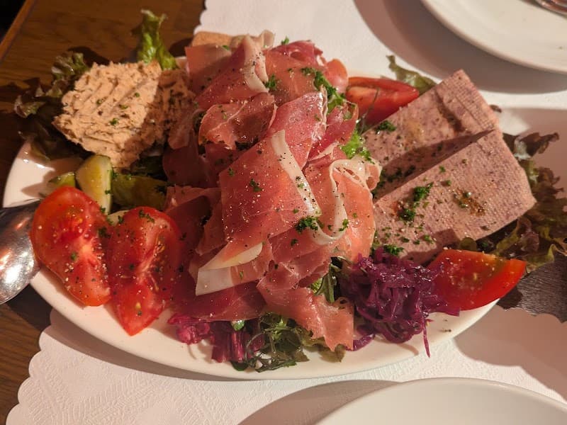 Le Poët-Laval(ル ポエト ラヴァル)の店内・料理の写真 2枚目